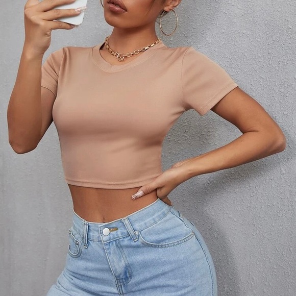 Apricot Ribbed Cropped Tee - Picture 4 of 6